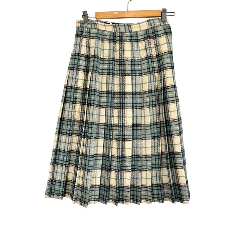 Vintage Tartan Pleated Plaid Wool Skirt 12 Green Academia Scottish Clan Chic 70s - Picture 1 of 11